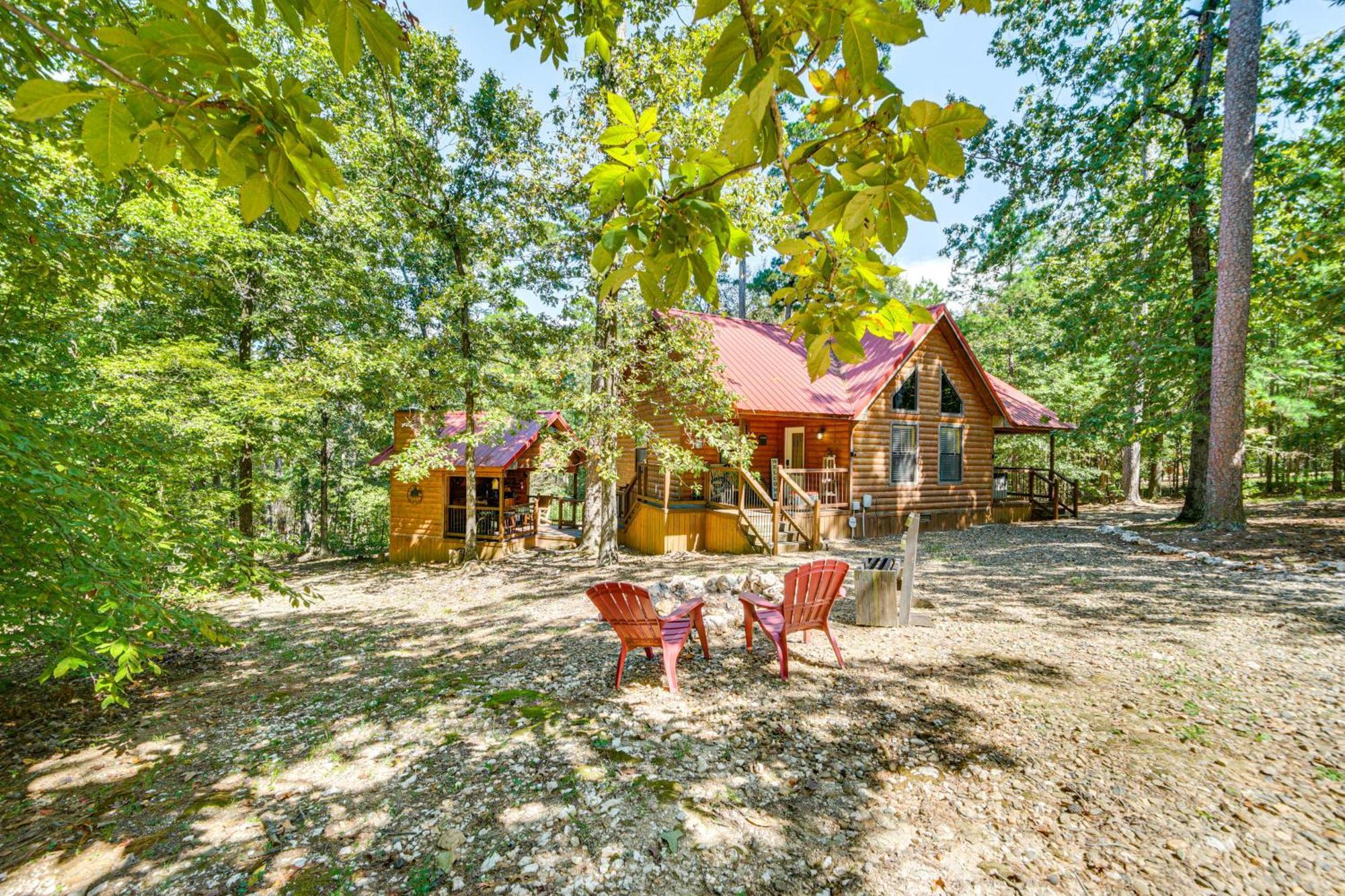 Broken Bow Rental Cabin With Hot Tub And Bar Bagian luar foto