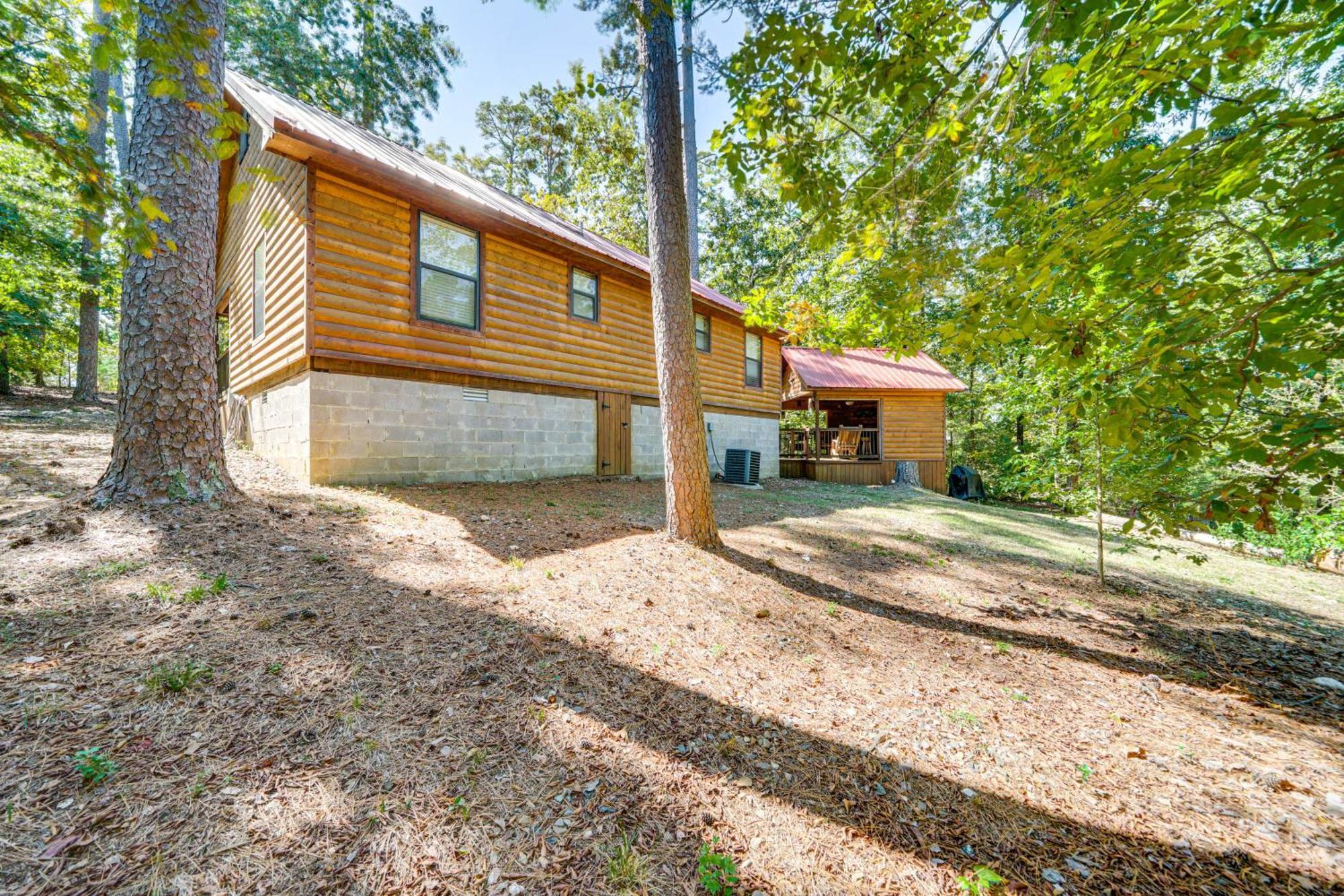 Broken Bow Rental Cabin With Hot Tub And Bar Bagian luar foto